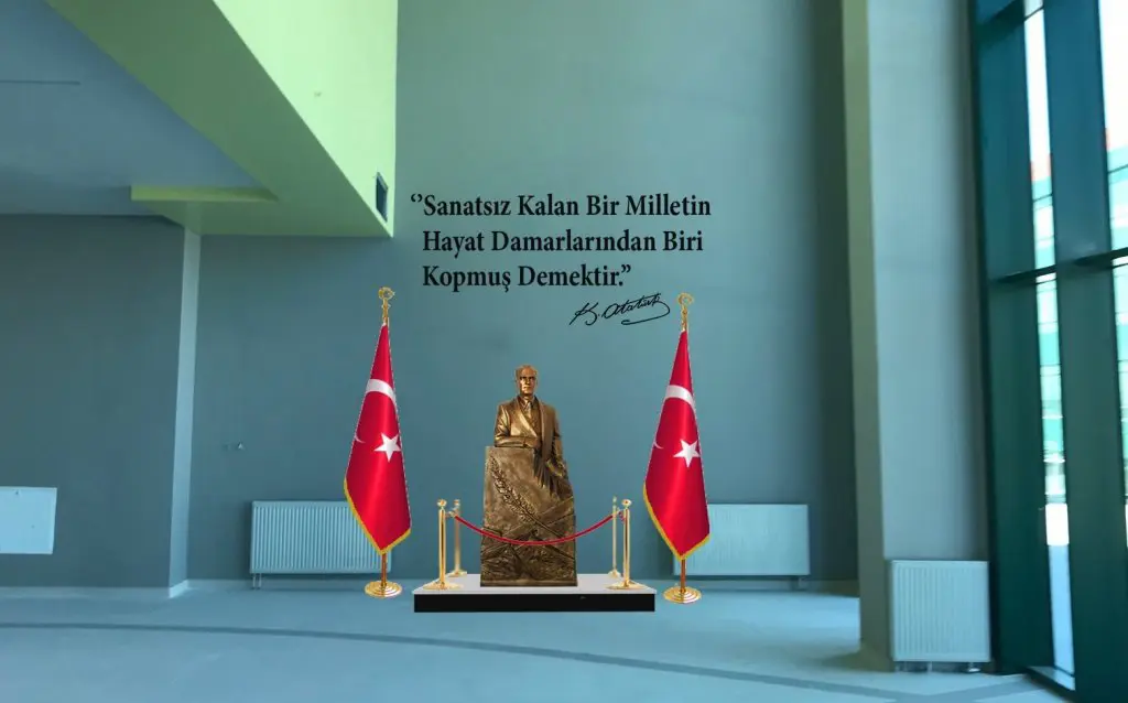 KÜRSÜLÜ MODEL ATATÜRK HEYKELİ