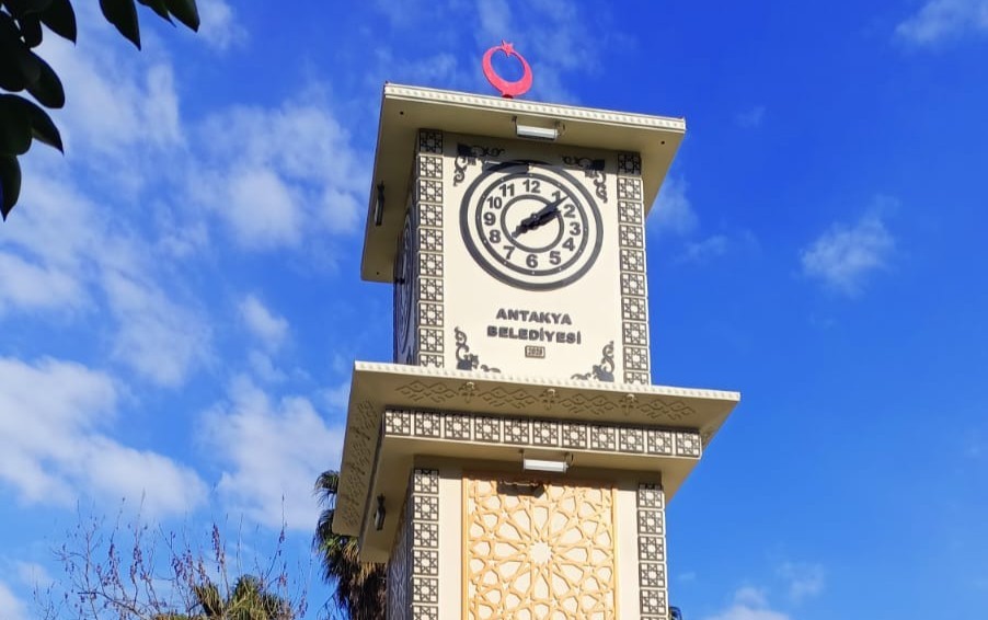 MOTİFLİ SAAT KULESİ